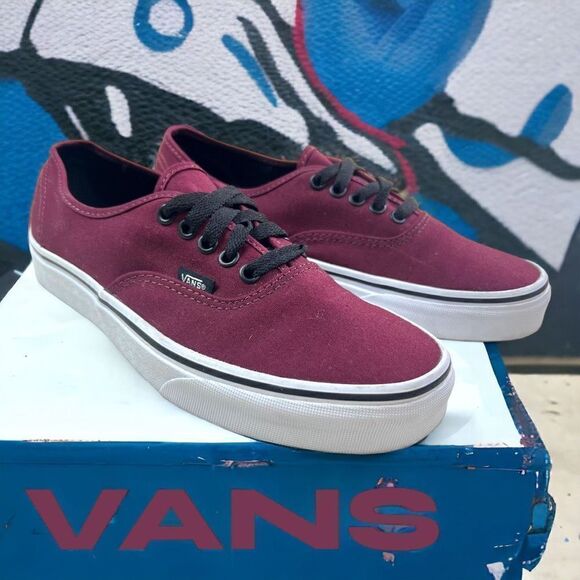 VANS Men's Low Pro Lace Up Canvas Skate Sneakers Shoes Maroon Burgundy Size 8 - Picture 1 of 7